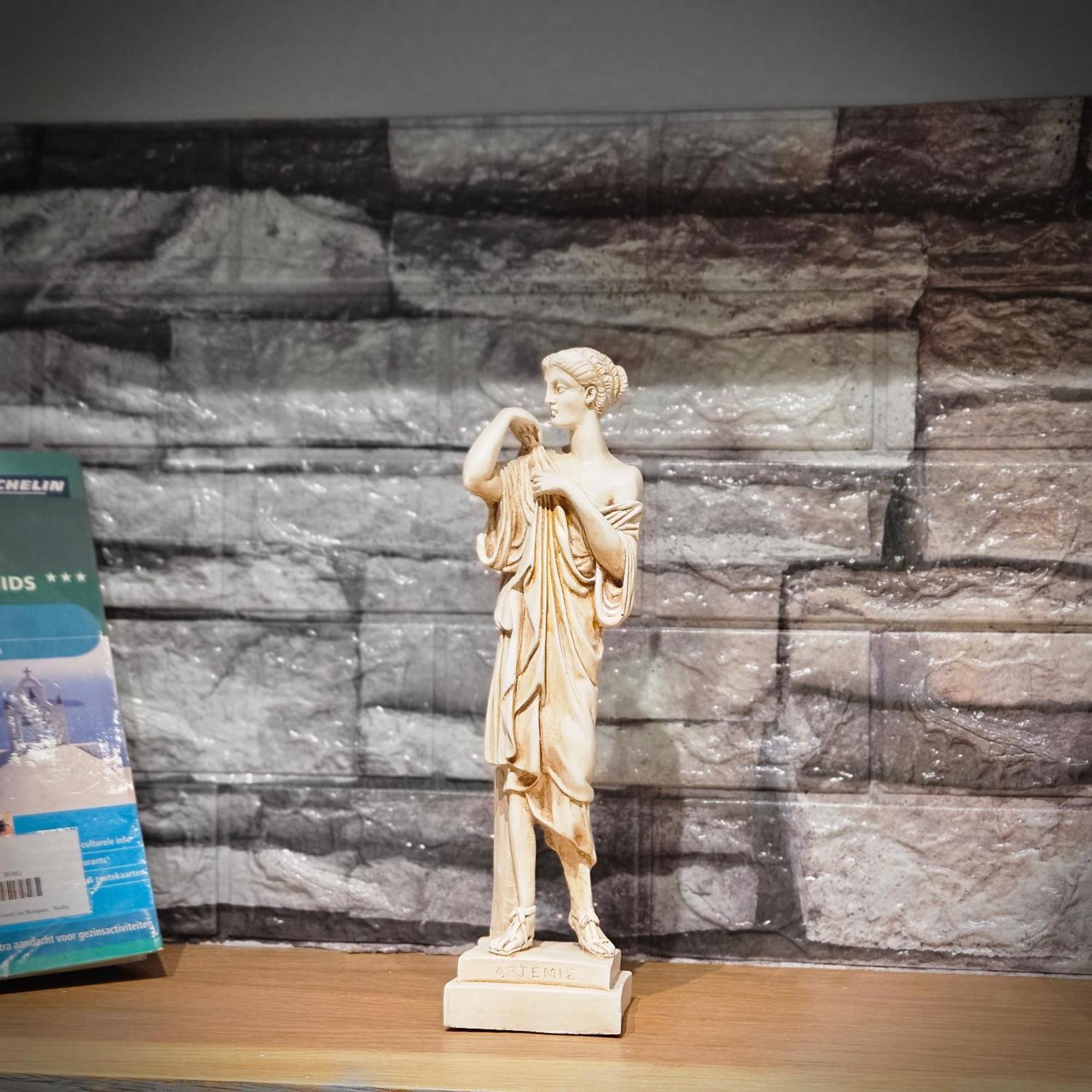 شقة A Place 4 U Under Acropolis أثينا المظهر الخارجي الصورة